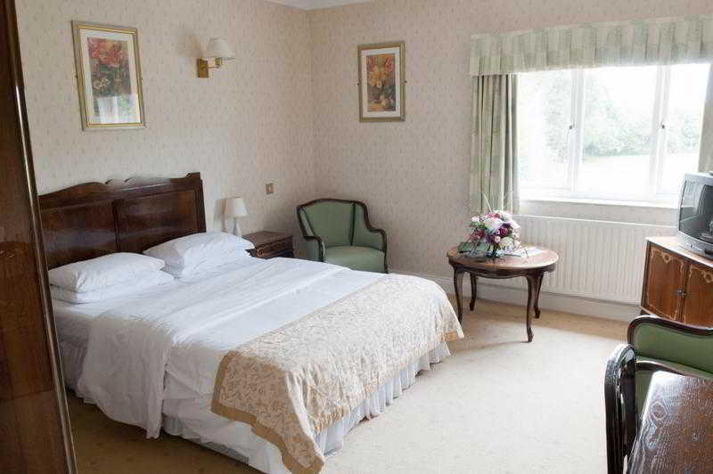 Hadlow Manor Hotel Luaran gambar